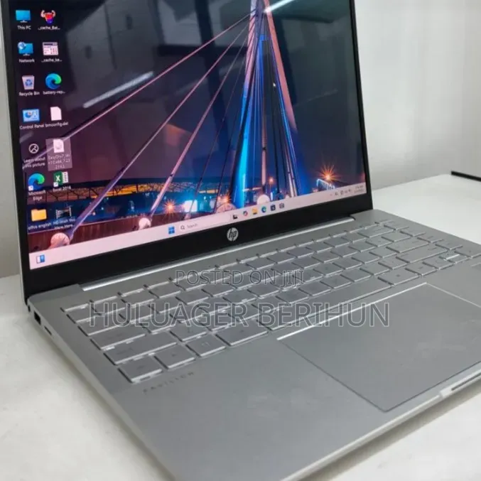 New Laptop HP Pavilion 15 16GB Intel Core i7 SSD 512GB