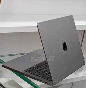 New Apple MacBook Pro 2024 M3 14-inch 8GB Intel Core i9 SSD 512GB