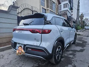 BYD Yuan Up 2025 Gray
