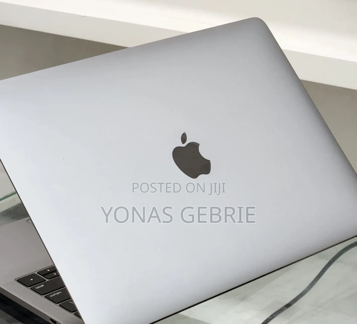 New Laptop Apple MacBook 16GB Intel Core i7 SSD 256GB