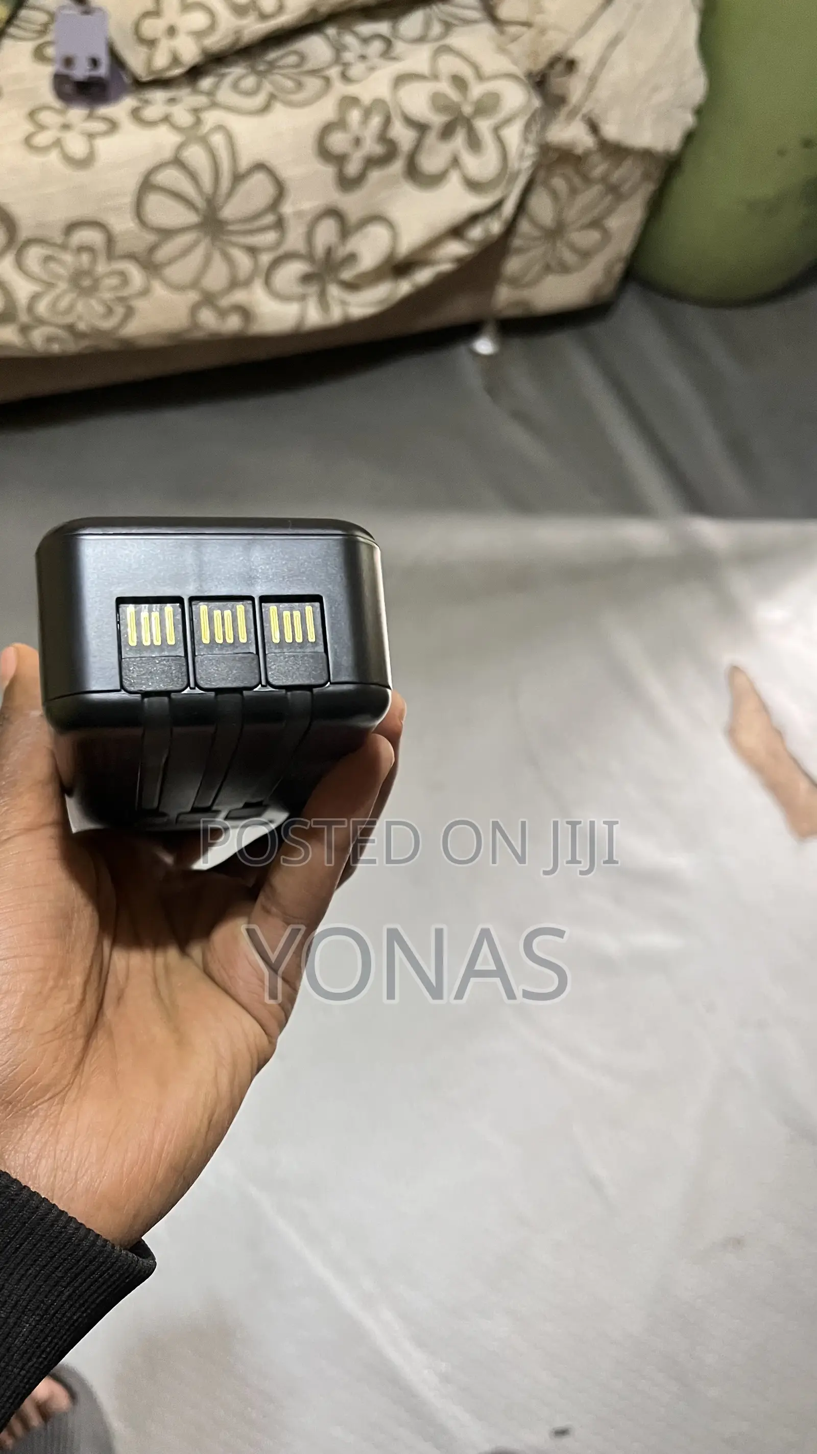 30000 Amh Power Bank