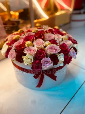 Table Flower With Chocolate