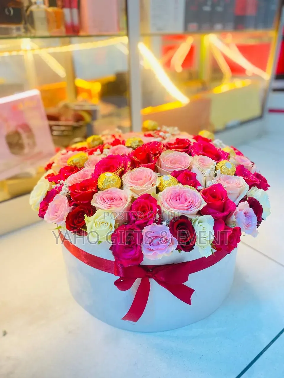 Table Flower With Chocolate