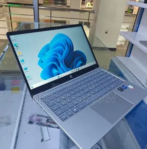 New Laptop HP Stream Notebook 16GB Intel Core i7 SSD 512GB