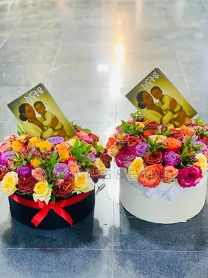 Table Flower Gift for Your Mom