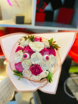 Eye Flower Gift
