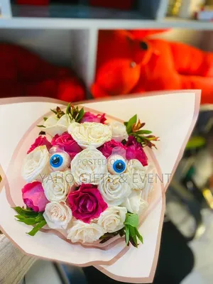 Eye Flower Gift