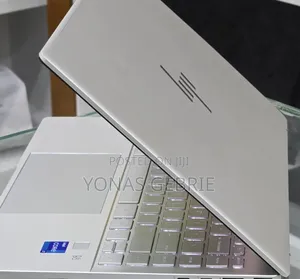 New Laptop HP Pavilion 14 16GB Intel Core i7 SSD 1T