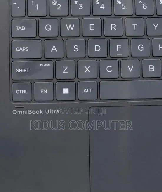 New Laptop HP OmniBook X Flip 14" 16GB Intel Core Ultra 7 SSD 1T