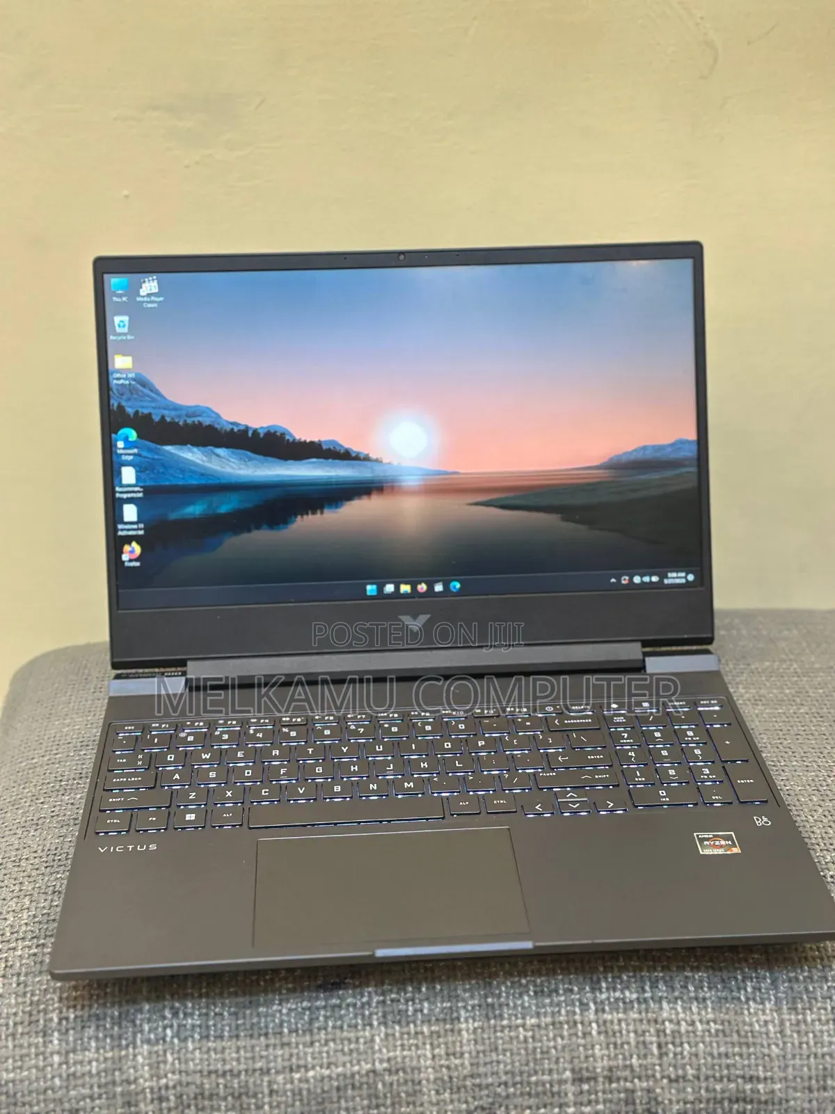 New Laptop HP Victus 15 8GB AMD Ryzen 5 SSD 512GB