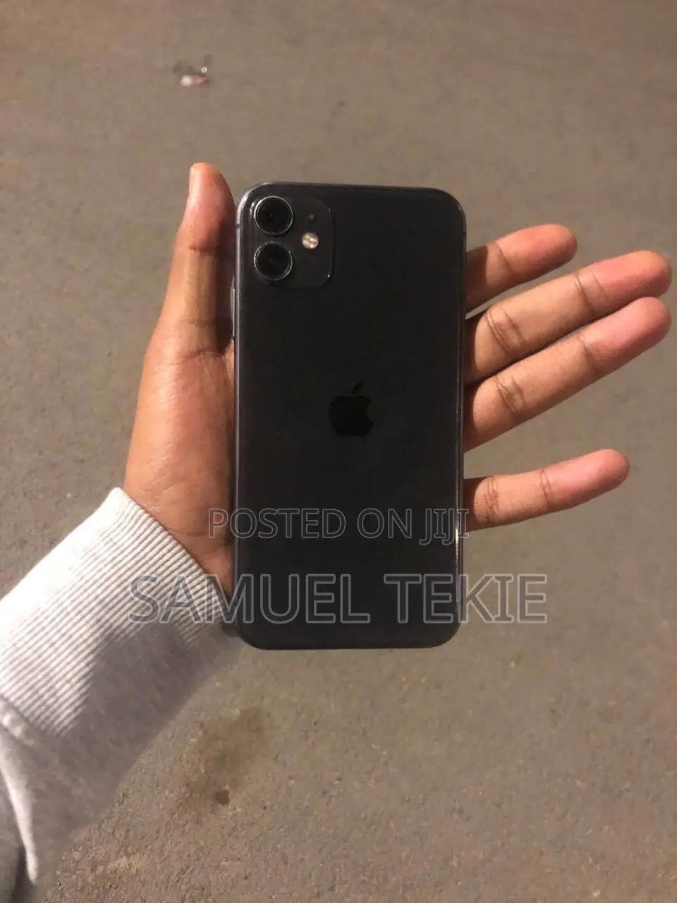 Apple iPhone 11 64 GB Black