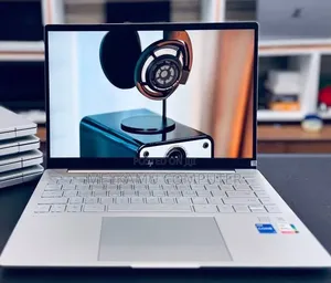 New Laptop HP Pavilion 14 16GB Intel Core i5 SSD 1T