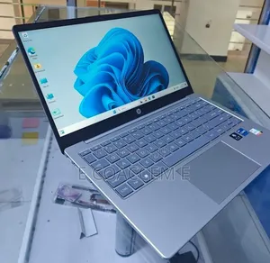New Laptop HP Stream Notebook 16GB Intel Core i7 SSD 512GB
