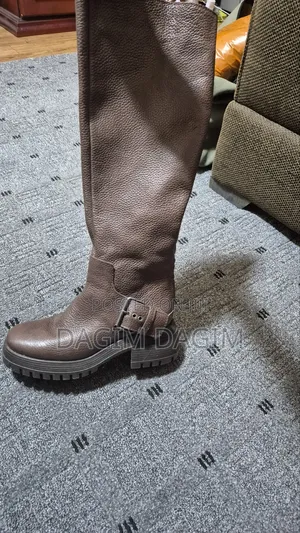 Woman Shoes From America
