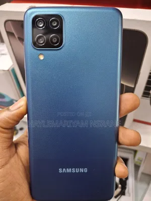 Samsung Galaxy A12 64 GB Blue