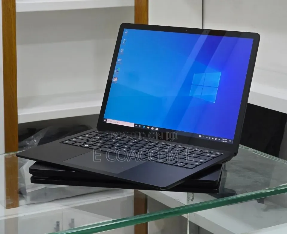 New Laptop Microsoft Surface Laptop 5 16GB Intel Core i7 SSD 512GB