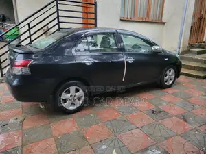 Toyota Yaris 2008 Black