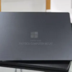 New Laptop Microsoft Surface Laptop 5 16GB Intel Core i7 SSD 512GB
