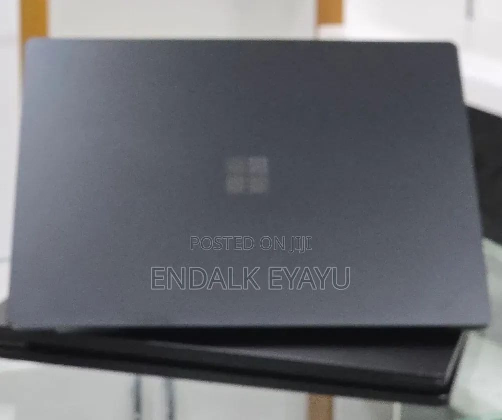 New Laptop Microsoft Surface Laptop 5 16GB Intel Core i7 SSD 512GB