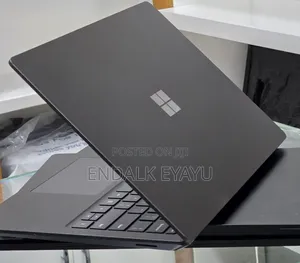 New Laptop Microsoft Surface Laptop 5 16GB Intel Core i7 SSD 512GB