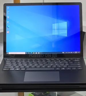 New Laptop Microsoft Surface Laptop 5 16GB Intel Core i7 SSD 512GB