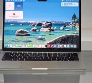 New Laptop Apple MacBook Air 2025 M4 13-inch 16GB Apple M4 SSD 256GB