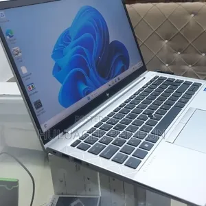 New Laptop HP EliteBook 840 G8 16GB Intel Core i5 SSD 512GB