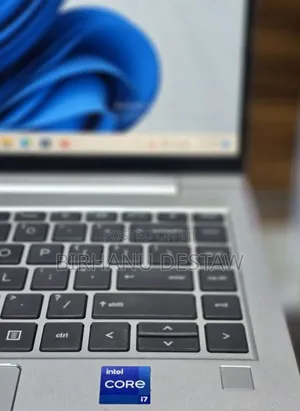 New Laptop HP EliteBook 640 G9 16GB Intel Core i7 SSD 512GB