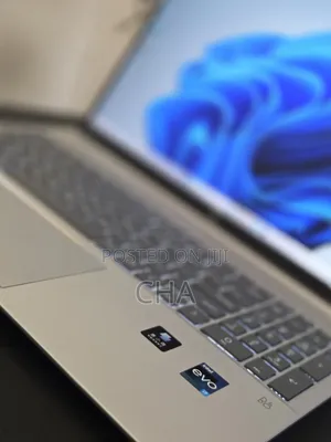 New Laptop HP Pavilion 15t 16GB Intel Core i7 SSD 1T