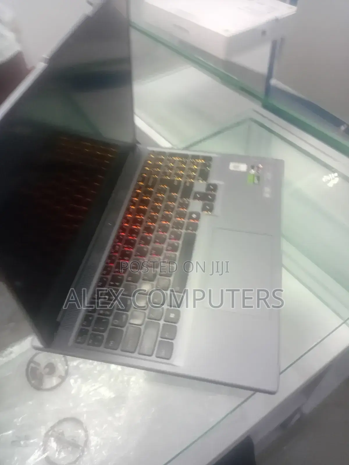 New Laptop Lenovo Legion 5 16GB AMD Ryzen 7 SSD 1T