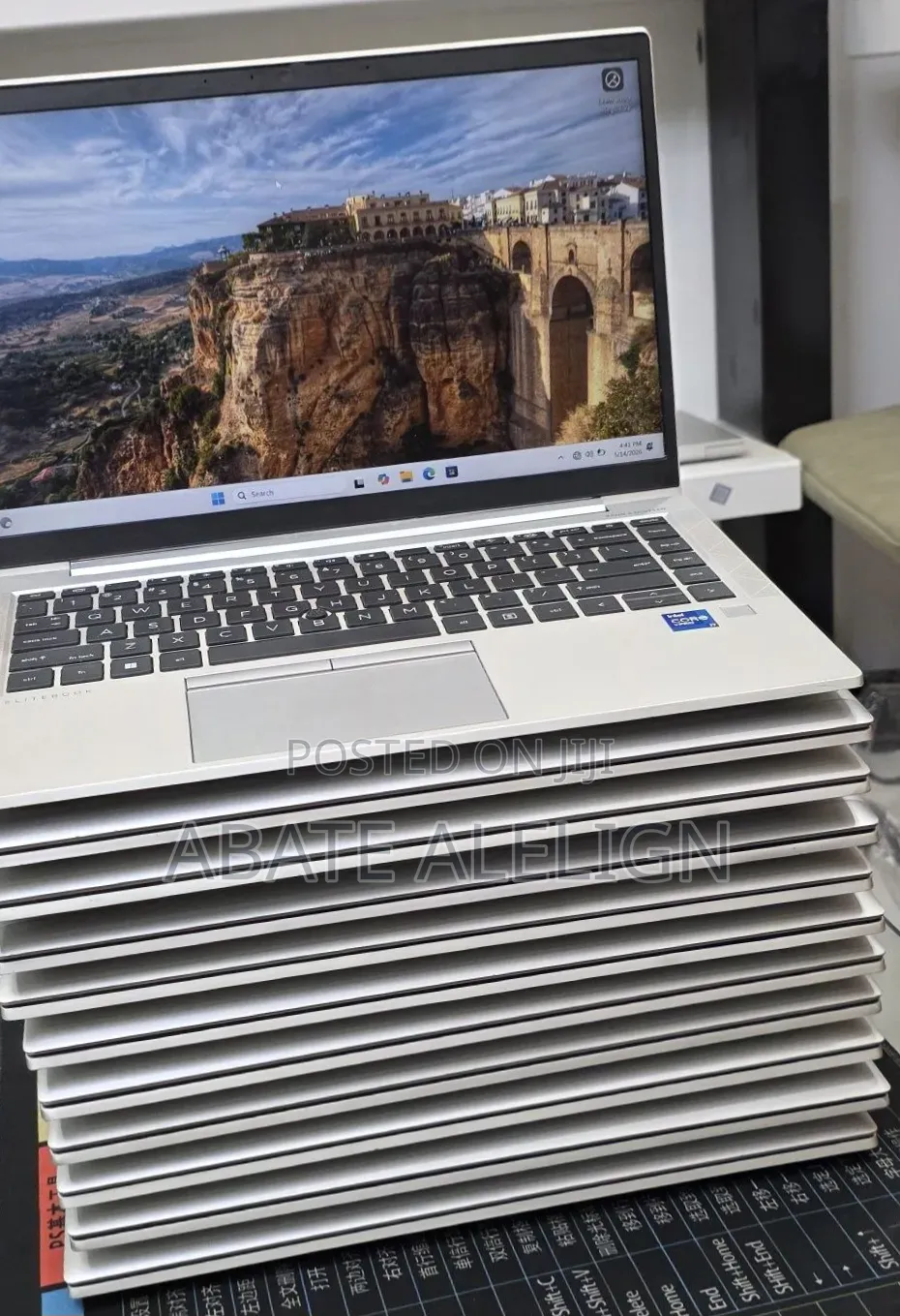 New Laptop HP EliteBook 840 G8 16GB Intel Core i7 SSD 512GB