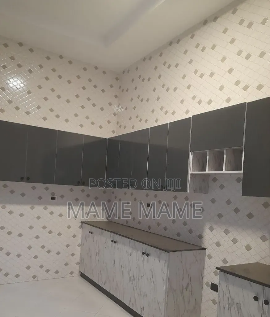 4bdrm Villa in Addis Abeba, Bole for sale