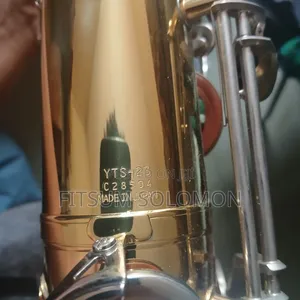 Yamaha Tenor Saxophone