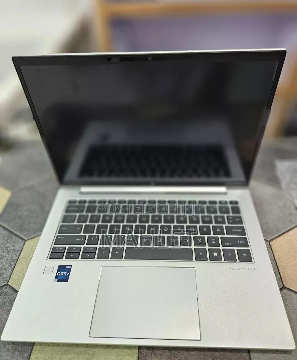 New Laptop HP EliteBook 840 G10 16GB Intel Core i5 SSD 512GB