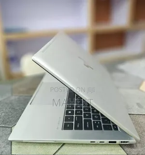 New Laptop HP EliteBook 840 G10 16GB Intel Core i5 SSD 512GB