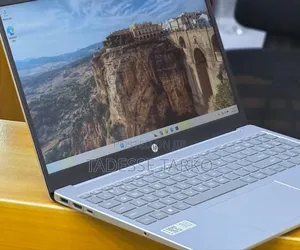 New Laptop HP Stream Notebook 16GB Intel Core i7 SSD 1T