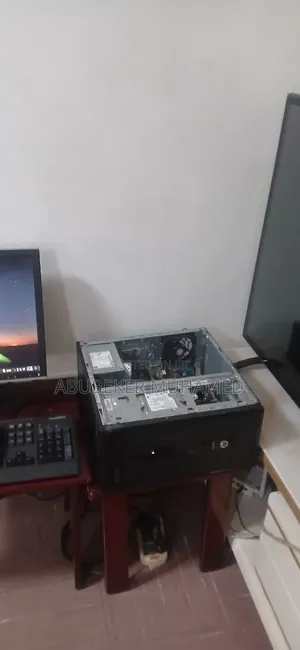 Desktop Computer HP ProDesk 600 G3 4GB Intel Core i7 HDD 1T
