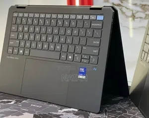New Laptop HP OmniBook 7 14" 16GB Intel Core Ultra 7 SSD 1T