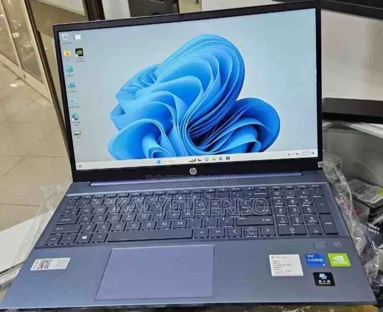 New Laptop HP Pavilion 15 16GB Intel Core i5 SSD 512GB