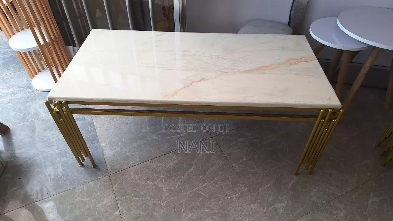 Center Table(Epoxy)