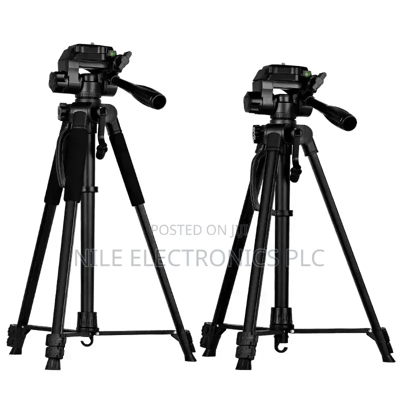Cegor F-360t Tripod With a 3-Way Fluid Effect Head in Black