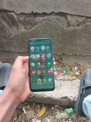 Samsung Galaxy A30 64 GB Blue