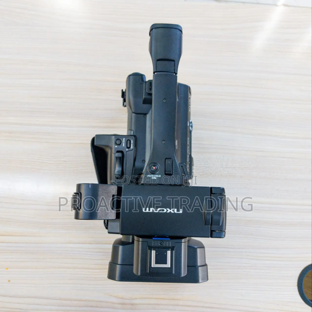 Sony HXR-Nx100 Professional Camcorder
