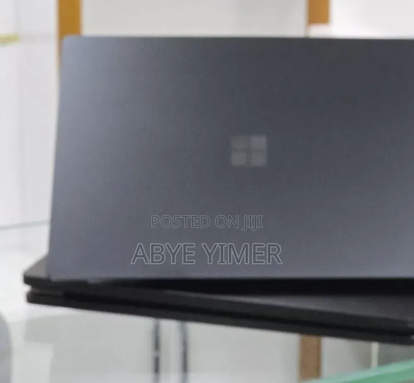 New Laptop Microsoft Surface Laptop 5 16GB Intel Core i7 SSD 512GB