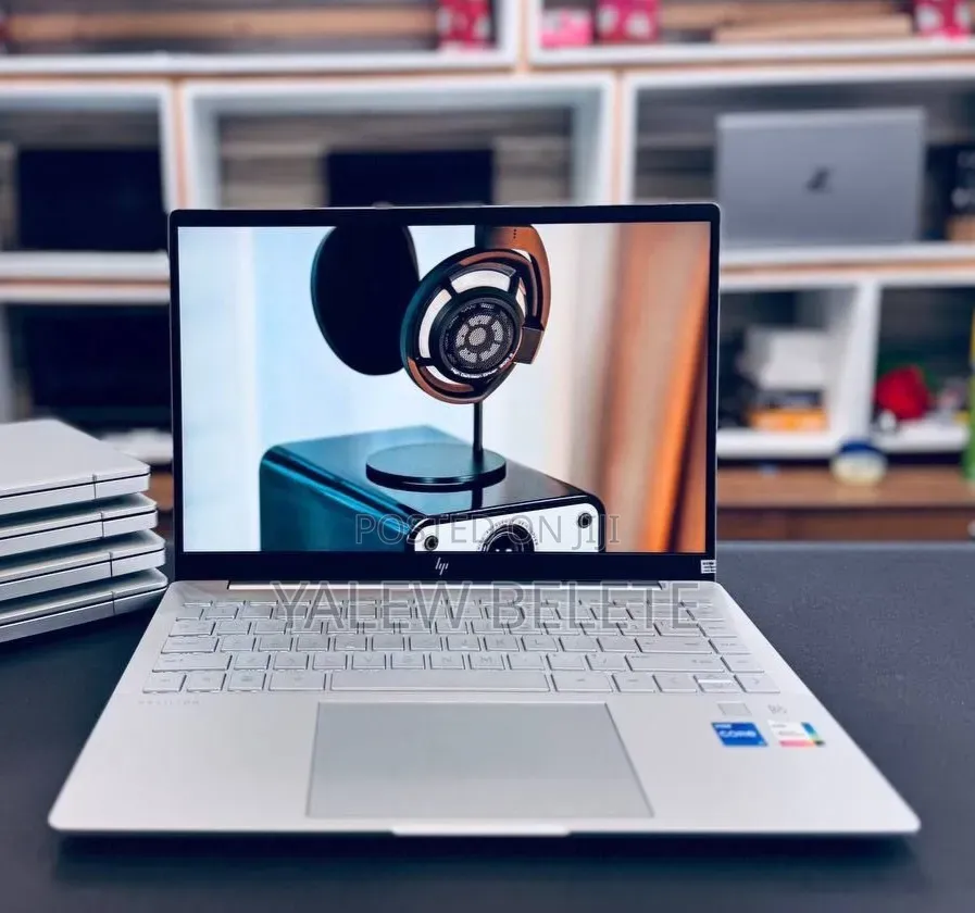 New Laptop HP Pavilion 15 16GB Intel Core i5 SSD 1T