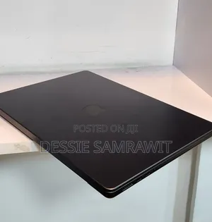 New Apple MacBook Pro Max 2023 M2 14-inch 16GB Intel Core i5 SSD 1T