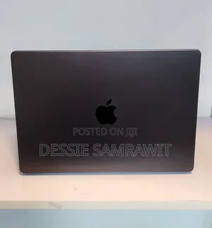 New Apple MacBook Pro Max 2023 M2 14-inch 16GB Intel Core i5 SSD 1T