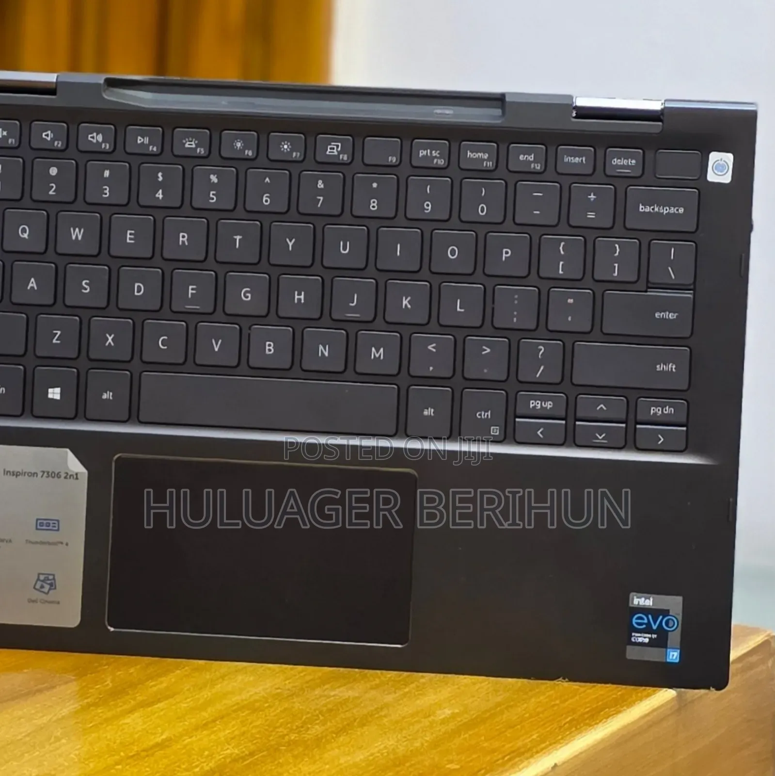 New Laptop Dell Inspiron 7706 16GB Intel Core i7 SSD 512GB