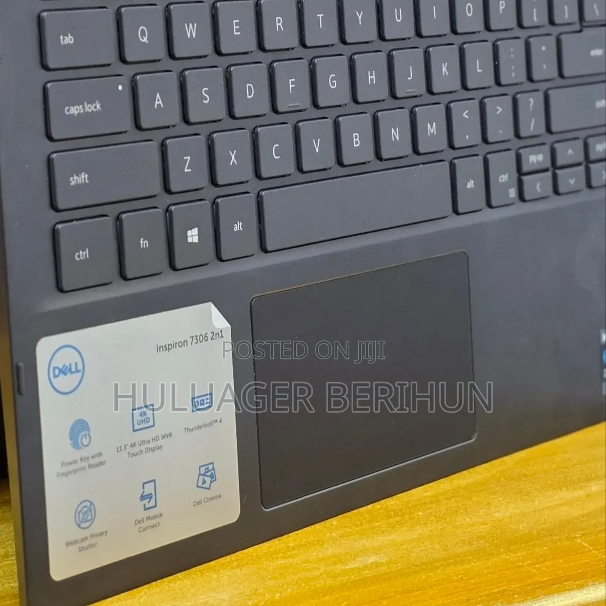 New Laptop Dell Inspiron 7706 16GB Intel Core i7 SSD 512GB