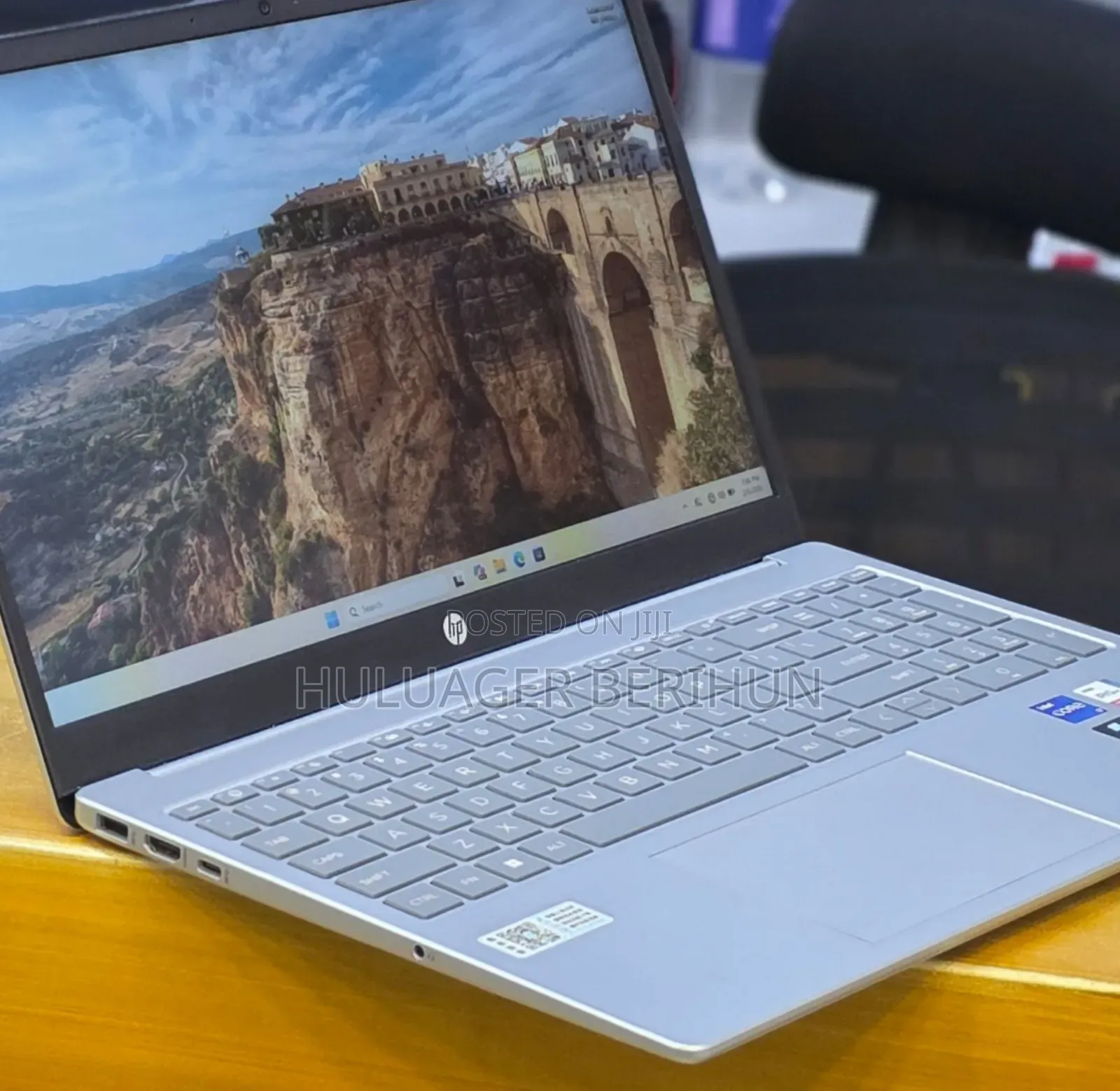 New Laptop HP Stream Notebook 16GB Intel Core i7 SSD 1T